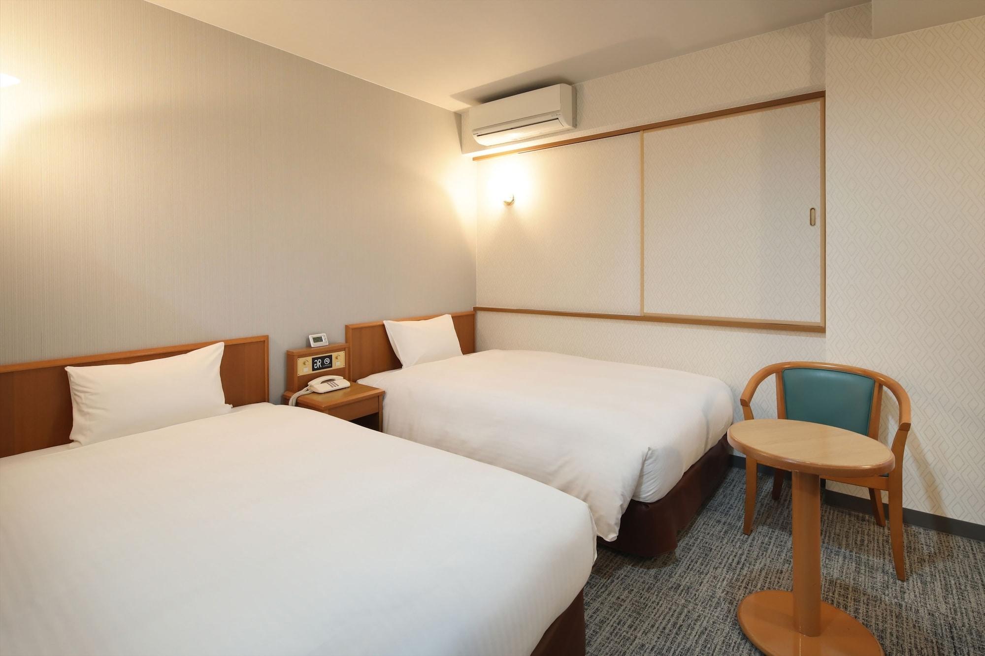 Green Rich Hotel Aso Kumamoto Airport מראה חיצוני תמונה